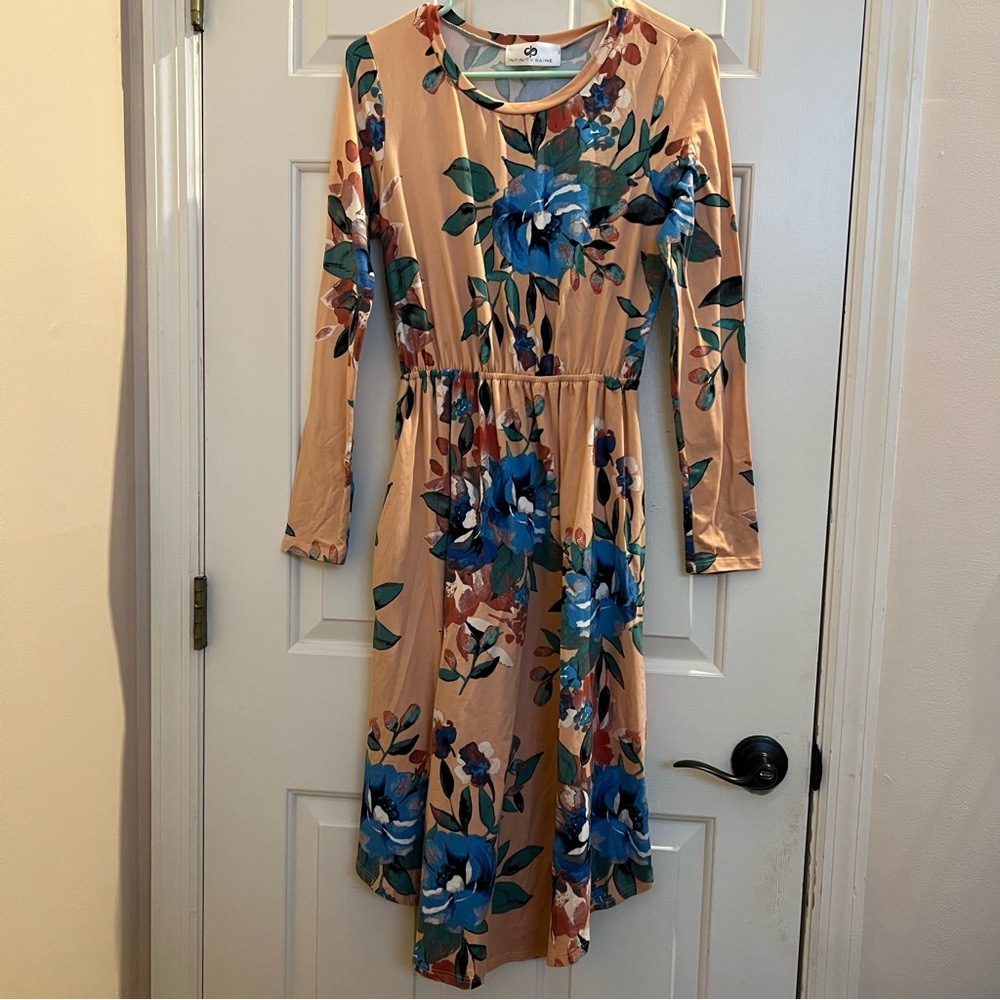 Infinity Raine Peach floral print dress